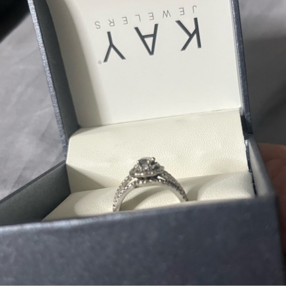 5/8 cttw Adrianna Papell Diamond Engagement Wedding set 14K White Gold size 7 - Picture 4 of 9